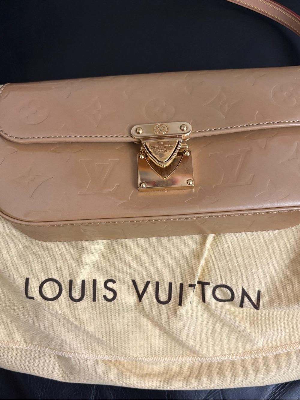Louis Vuitton Beige Vernis Monogram Shoulder Bag with Gold Hardware